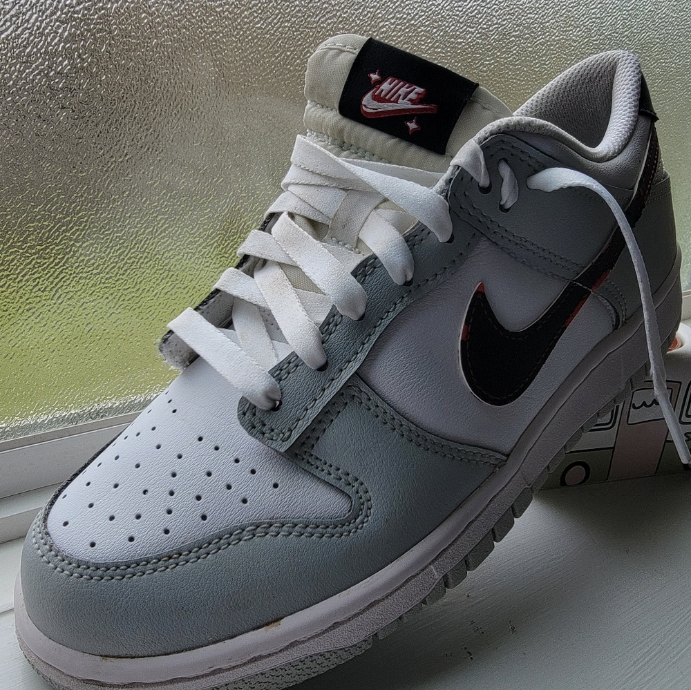 White size 7Y Nike Lottery Dunks
